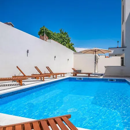 Apartment Gorgeous In With Wifi